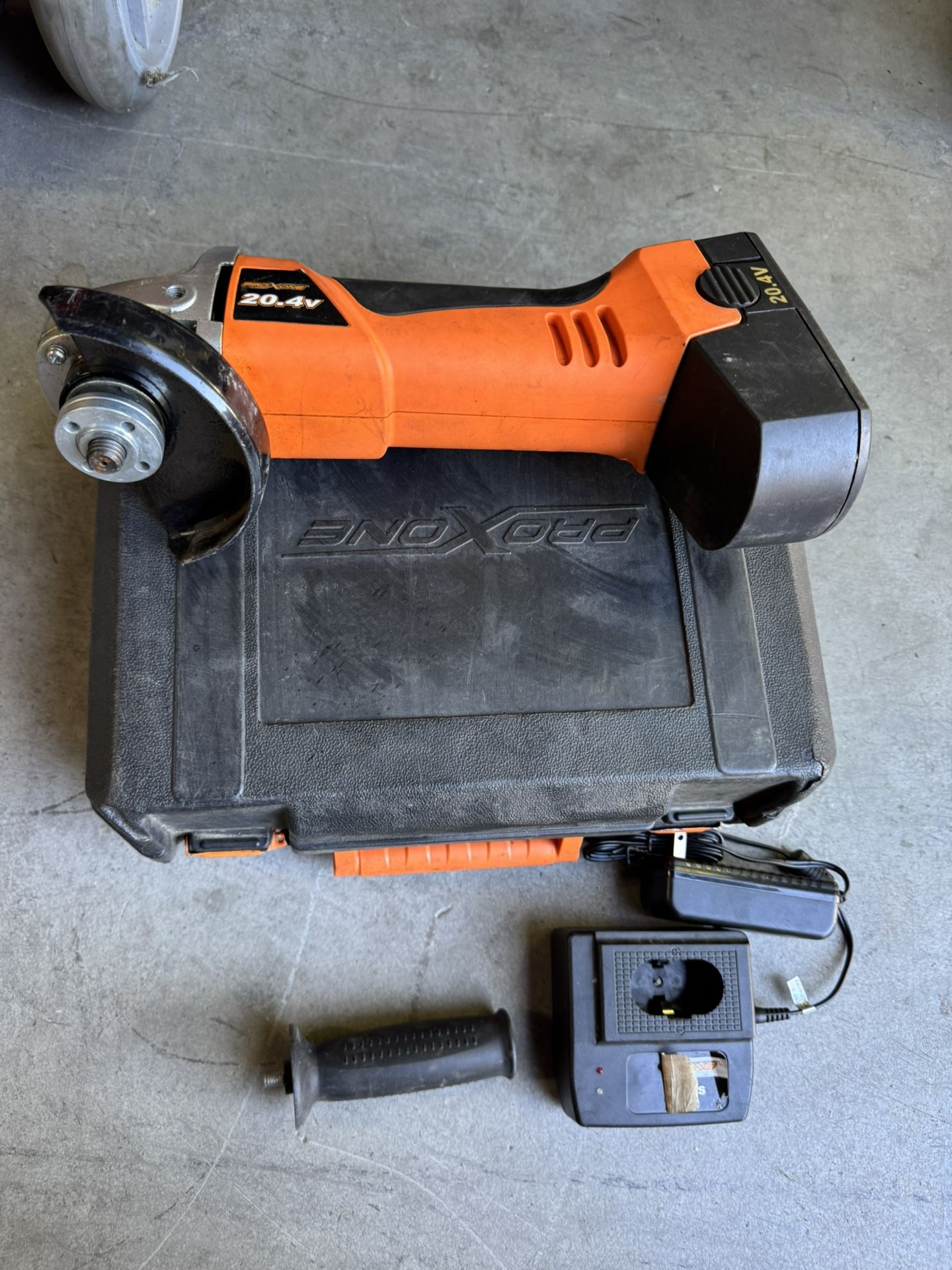 cordless angle grinder PROXXONE 20.4V.