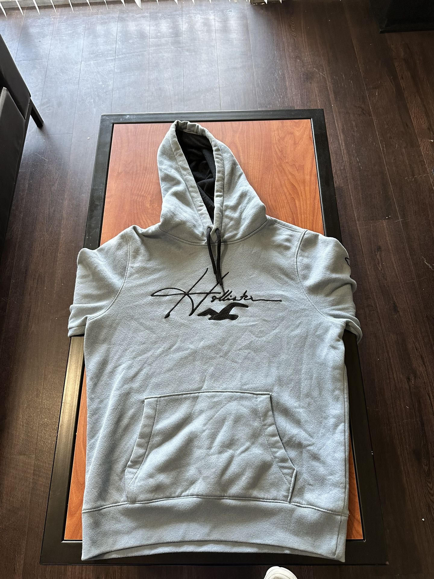 Hollister Hoodie