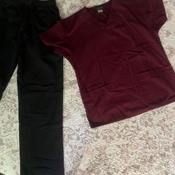 Women’s Nursing Scrubs 