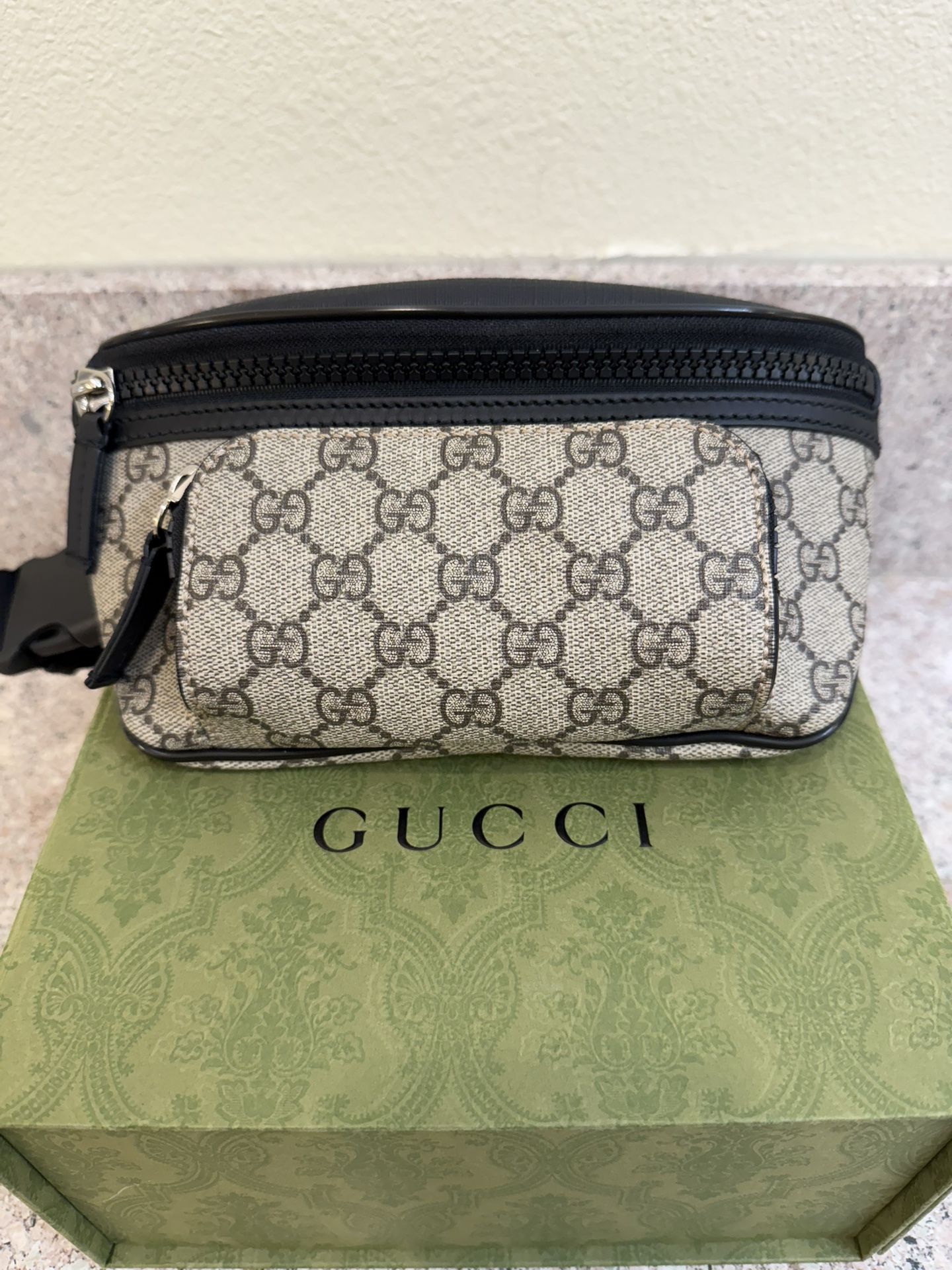 Black GG Supreme Canvas Eden Belt Bag