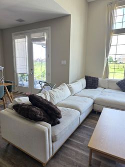 Sectional couch
