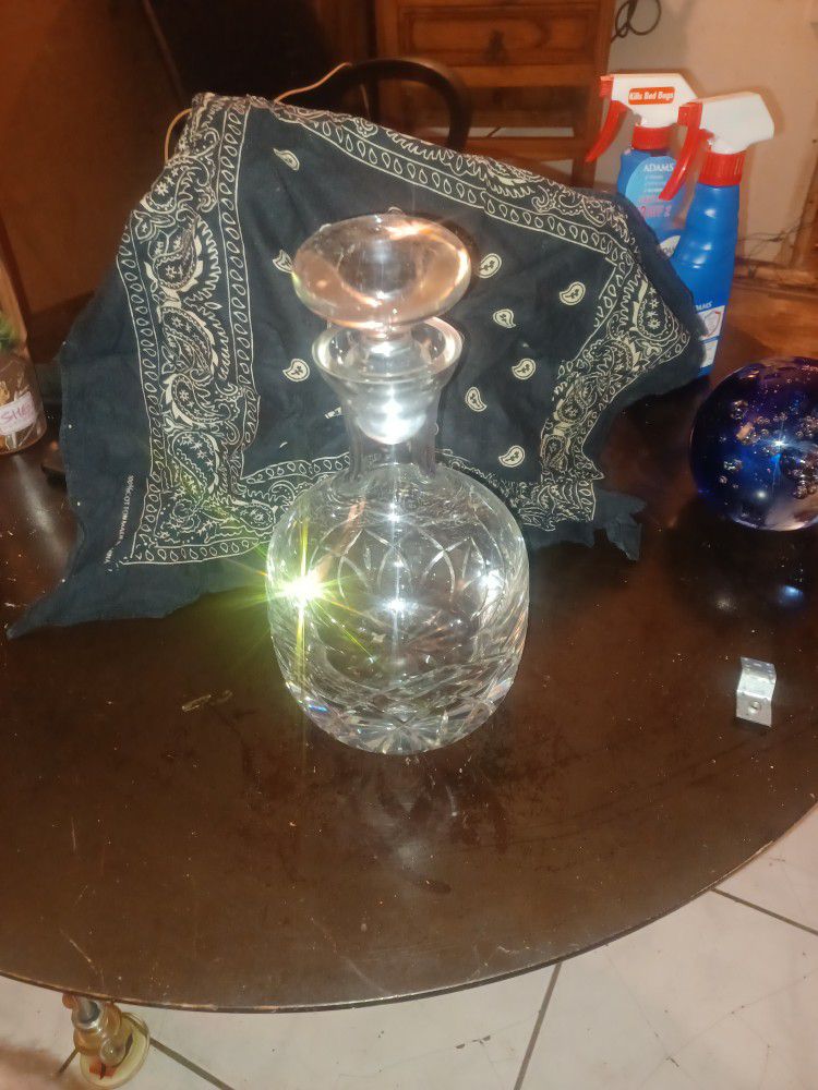 Crystal Decanter In Full Mint Condition 