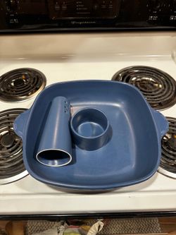 Random kitchen cookware/bakeware