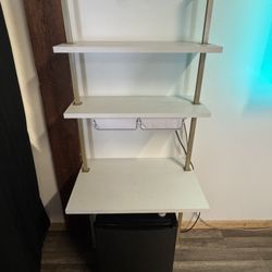 Foaling Wall Shelves