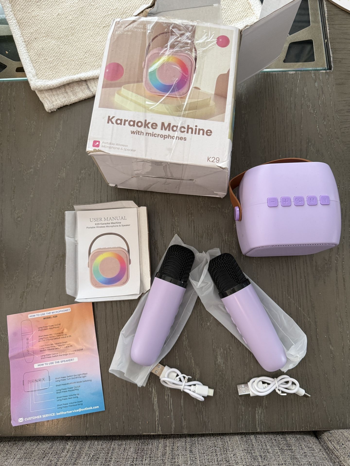 Mini Speaker Bluetooth Karaoke Nueva Y Puede Usar USB PARA Poner Música