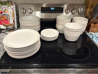 Over and back bowl and plate set