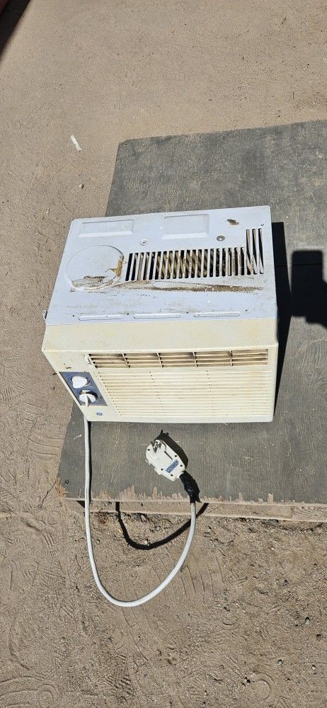 General Electronics Ac Unit Small Size Used Condition (Read)