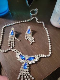 Estate rhinestone necklace and earring set