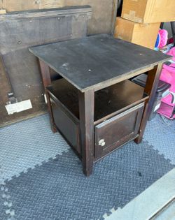 Free Used Counter Height Table and Chairs