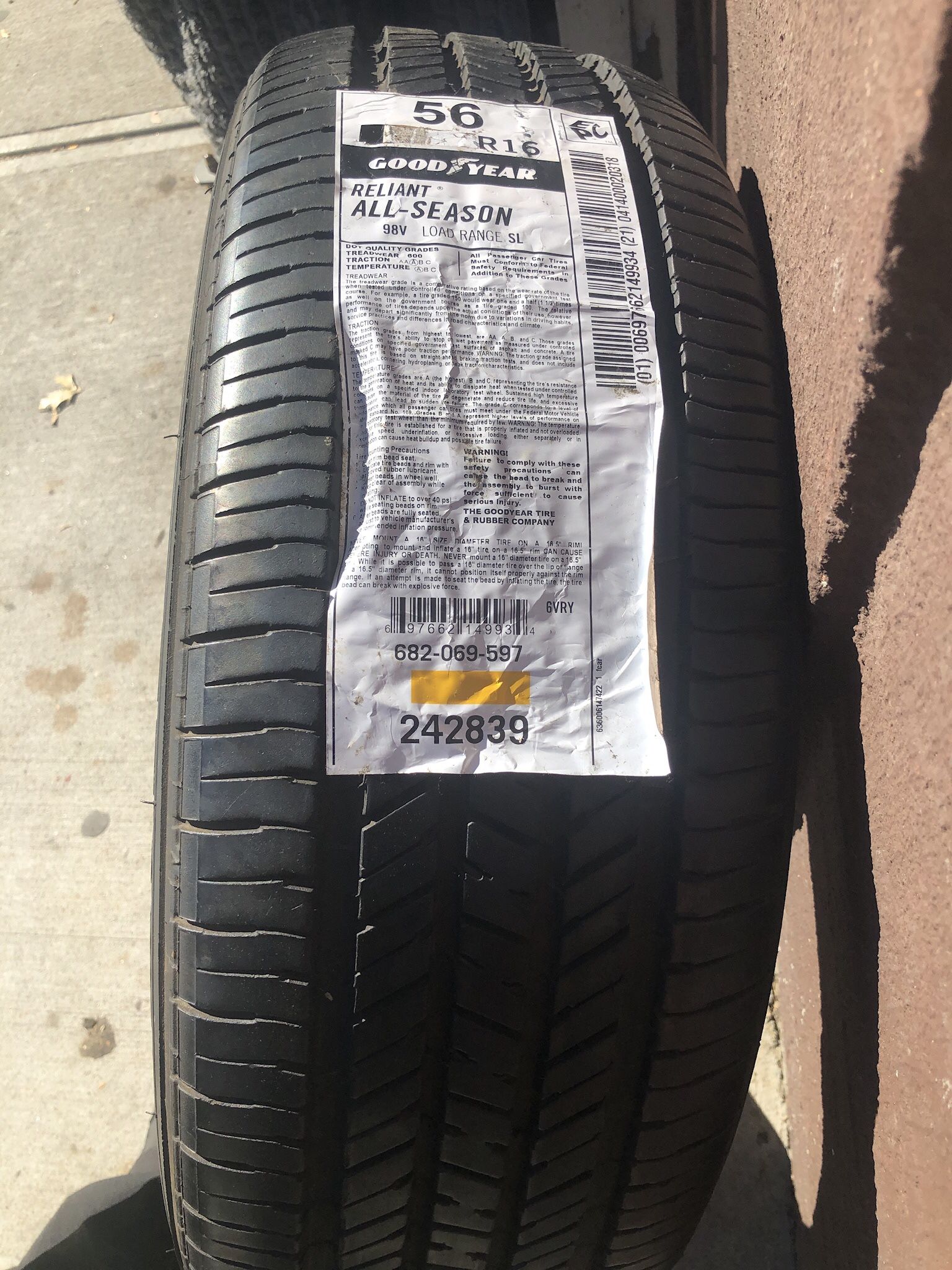 1 New Tire Size 225-60-16 Good Year