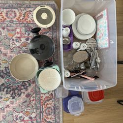 Set Of Kitchen Items
