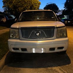 2003 Cadillac Escalade