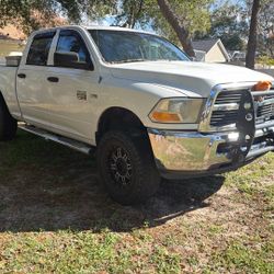 Ram 2500 $8000