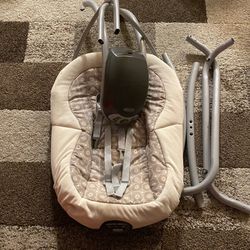  Graco Simple Sway Baby Swing