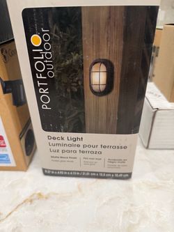 Portfolio Outdoor Deck Light