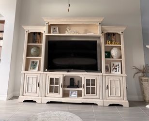 TV entertainment center