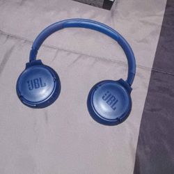 JBL Wireless Headphones
