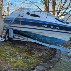 19'Boat Motor And Trailer