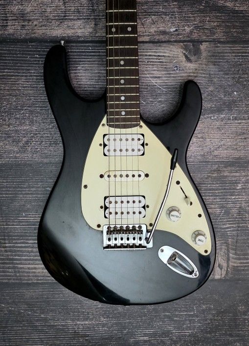 Brownsville Electric Guitar 🎸  !! $100 Or Best Offer !!!