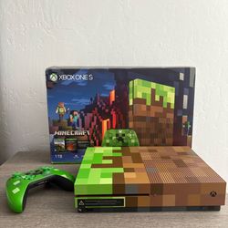 Minecraft Limited Edition Xbox One S 1TB – Complete in Box