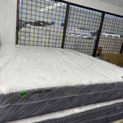 KING SIZE AIRELOOM HYBRID MATTRESS & BOX SPRINGS BED SET