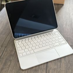 Apple iPad Magic Keyboard Case for iPad Pro 11-inch (M4) White