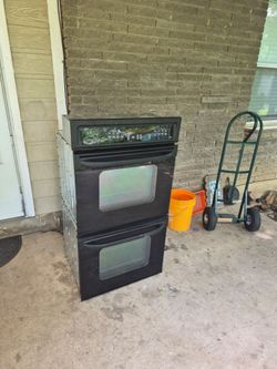 Oven