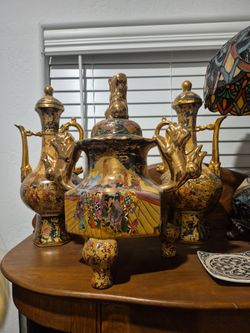 Beautiful Satsuma set