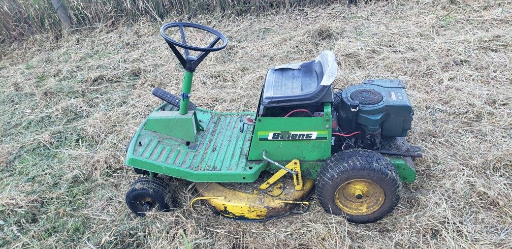 Bolens 2028 Riding Mower for Sale in Snohomish, WA - OfferUp