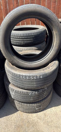 Toyo 225/55R19