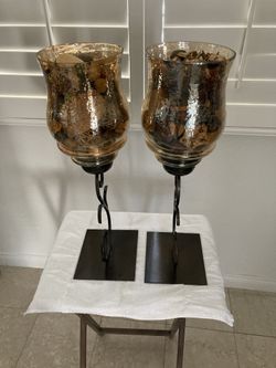 Decorative potpourri vases