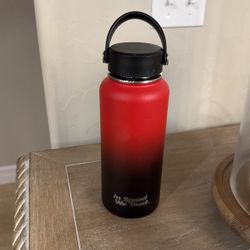 In Speed We Trust Water Bottle