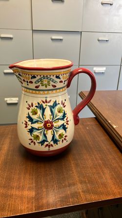 Bobby Flay Sevilla 107 oz Water Pitcher