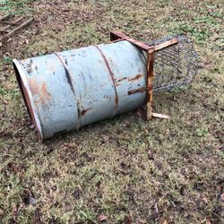Handmade 55 Gallon 10 Feet Deer Feeder With Motor 