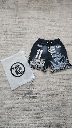 Hell star shorts