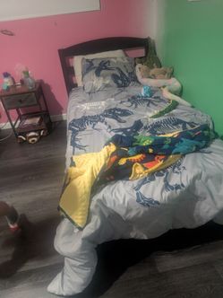Kids bed