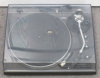 Technics SL-1900 Direct Drive Automatic Turntable
