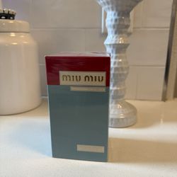 Miu Miu Eau de Parfum 3.4 oz / 100 ml Spray for Women New Sealed Box