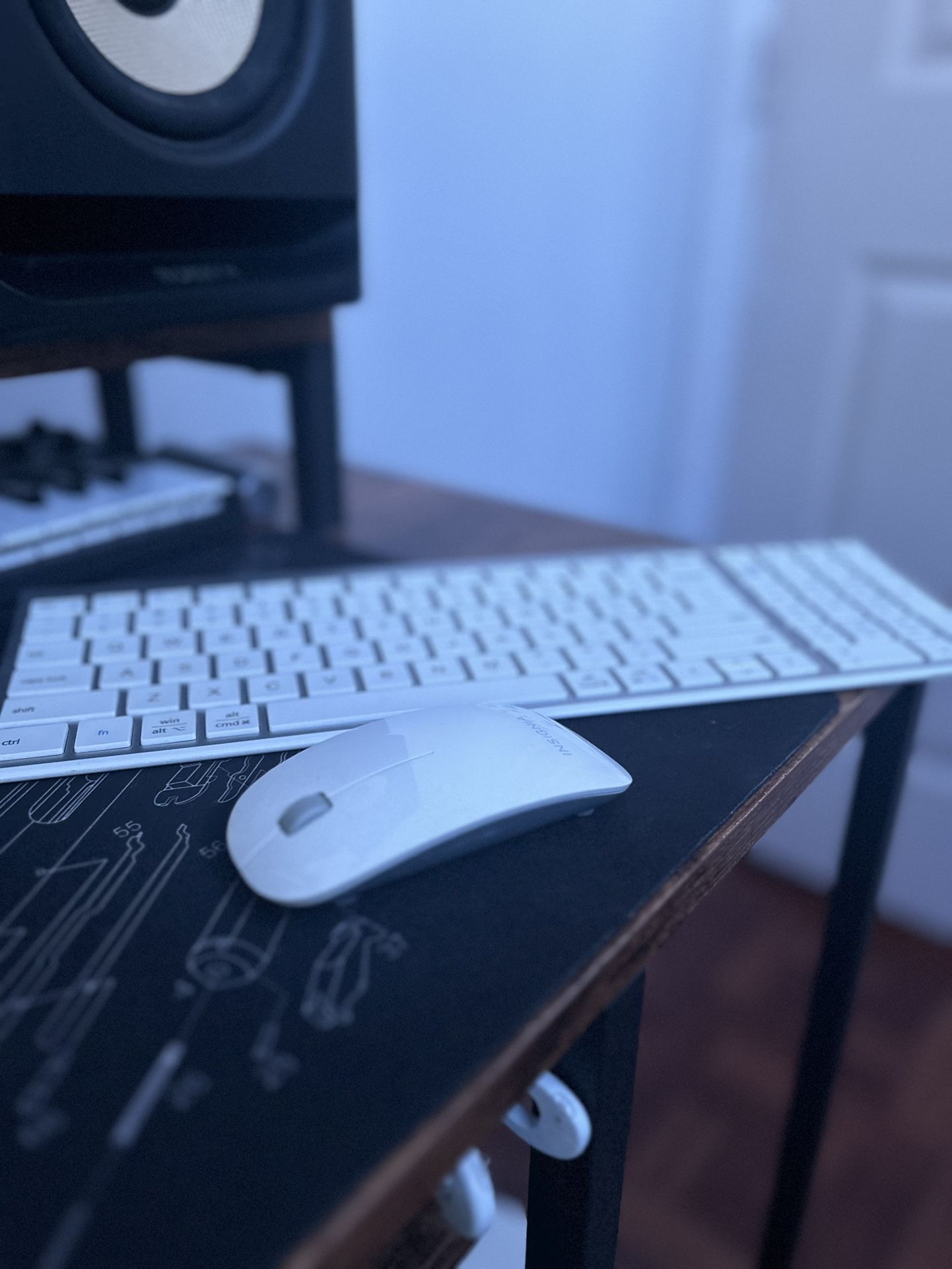 iClever Keyboard & Insignia Mouse