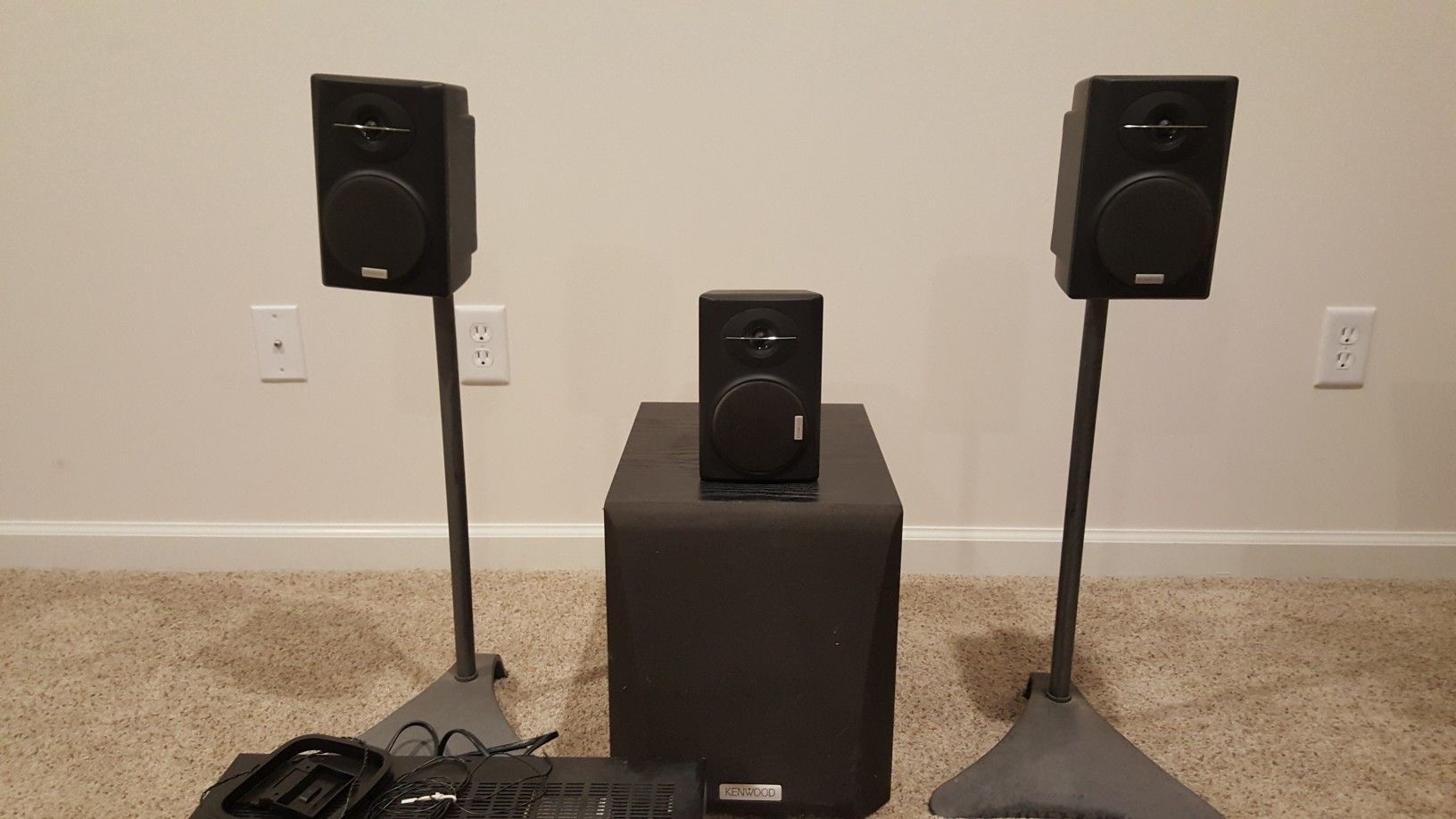 Kenwood HTB-354 home theater system
