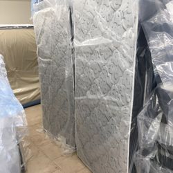 Brand New Twin Foam Mattress Set $189