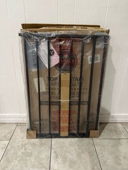 Wide Safety Gate / Pet Gate - Fits Openings 24” - 40.5”