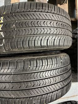 235-40-18 Goodyear