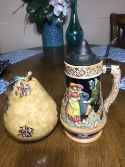 Seramic music box Antique