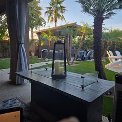 HUGE 2-day Multi-Family garage & yard Sale!