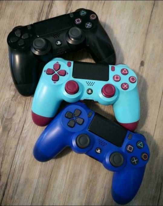 Ps5 Pro I'm giving this item to anyone who first congrats💕me on my new born baby on this number with item screenshot 720@772@8284🥰thanks