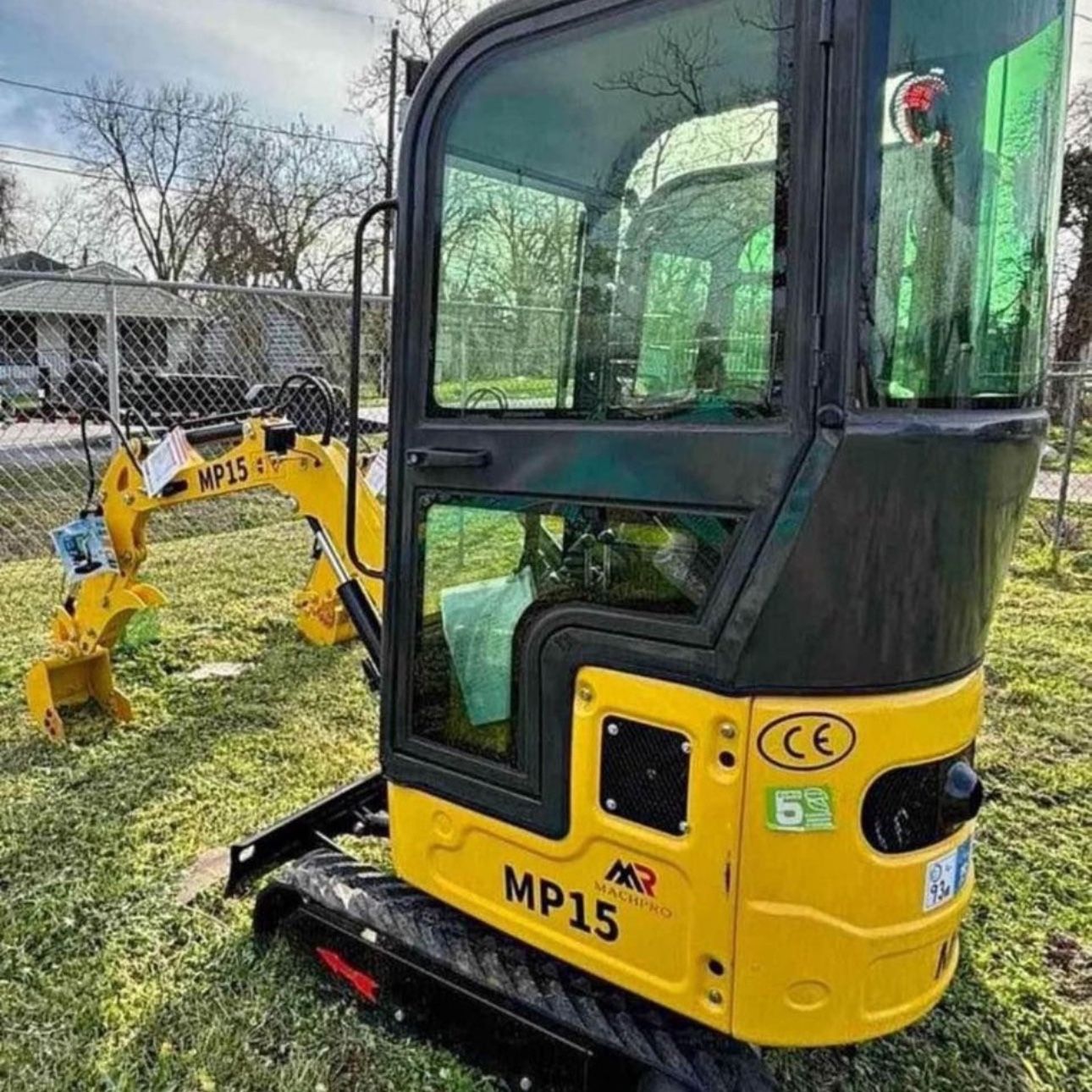 Machpro 15 MP15 Mini Excavator 