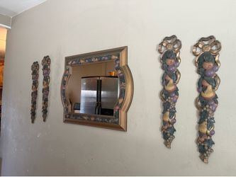 Wall decor