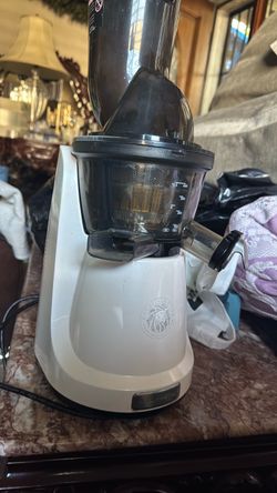 Royal prestigie juice maker