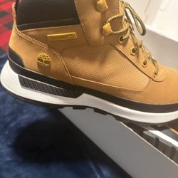 Slightly Used timberlands Boots